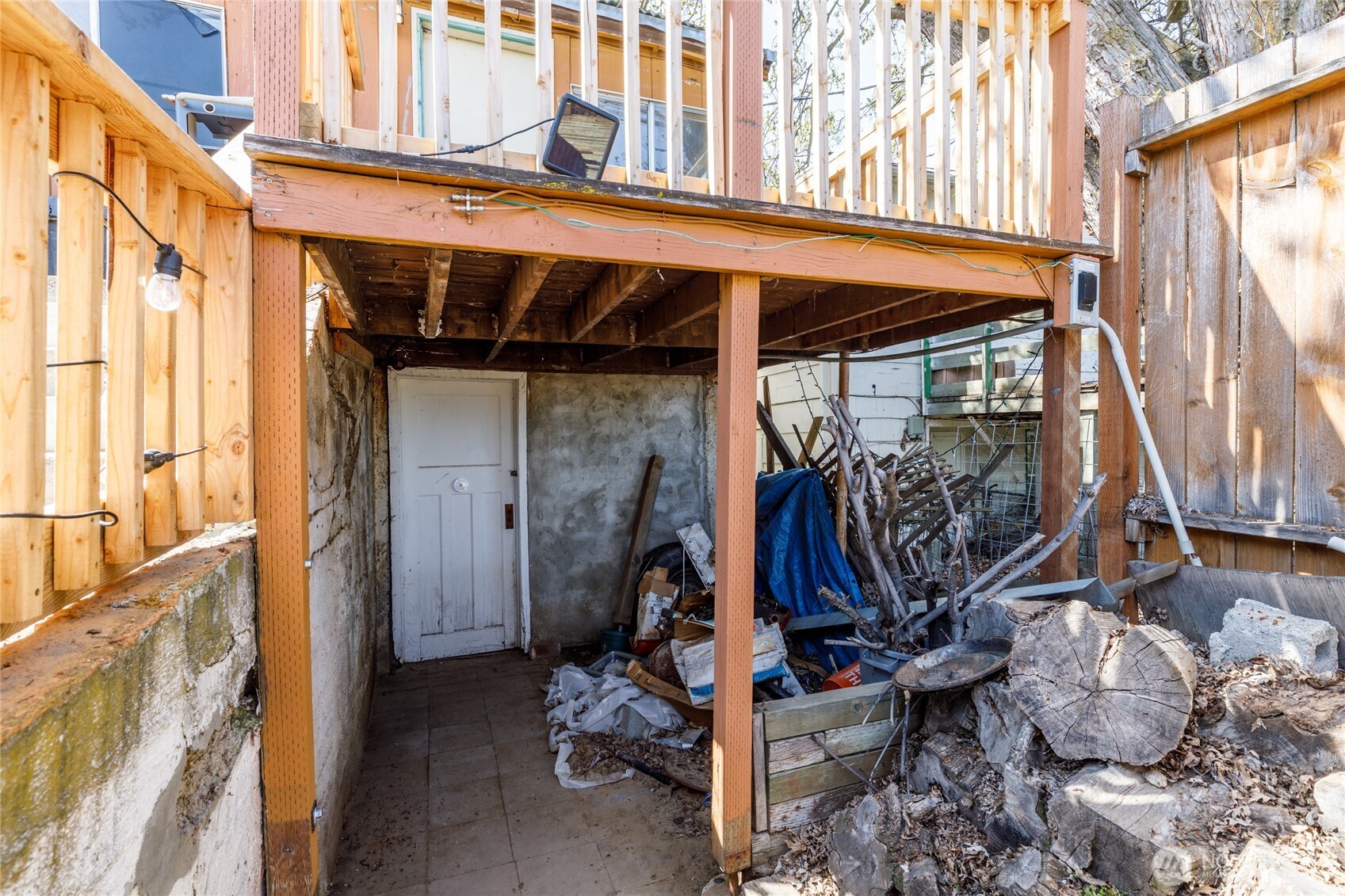 113 Young Street , Grand Coulee, WA 99133