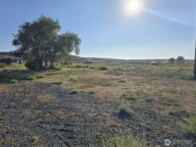 327 First Street , Wilson Creek, WA 98860 - Photo 4