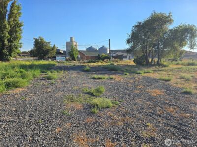 327 First Street , Wilson Creek, WA 98860 - Photo 5