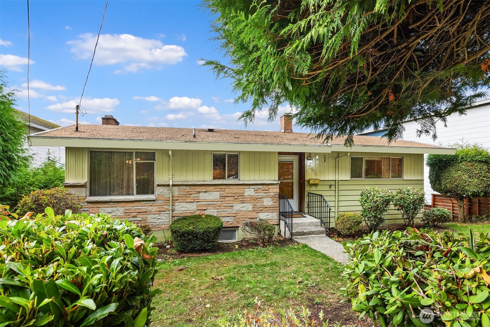 5919 19th Avenue S, Seattle, WA 98108