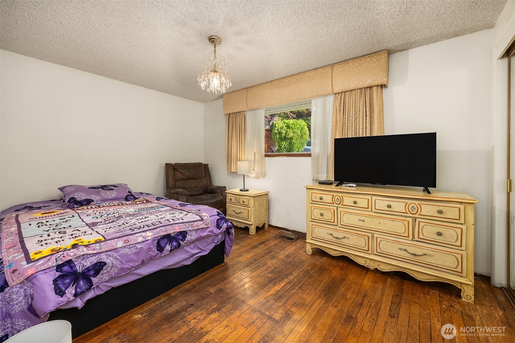 5919 19th Avenue S, Seattle, WA 98108