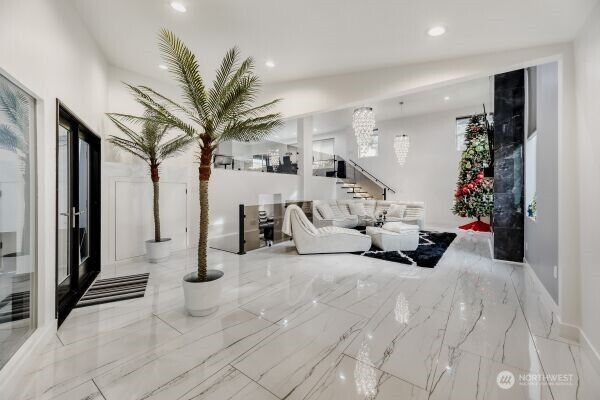 17606 Larch Way , Lynnwood, WA 98037