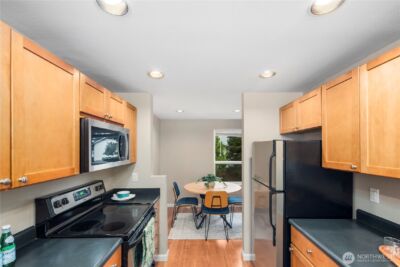 26209 116th Avenue SE #B302, Kent, WA 98030 - Photo 15