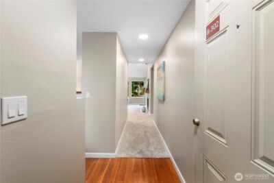 26209 116th Avenue SE #B302, Kent, WA 98030 - Photo 2