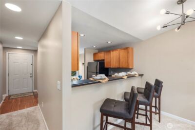 26209 116th Avenue SE #B302, Kent, WA 98030 - Photo 3