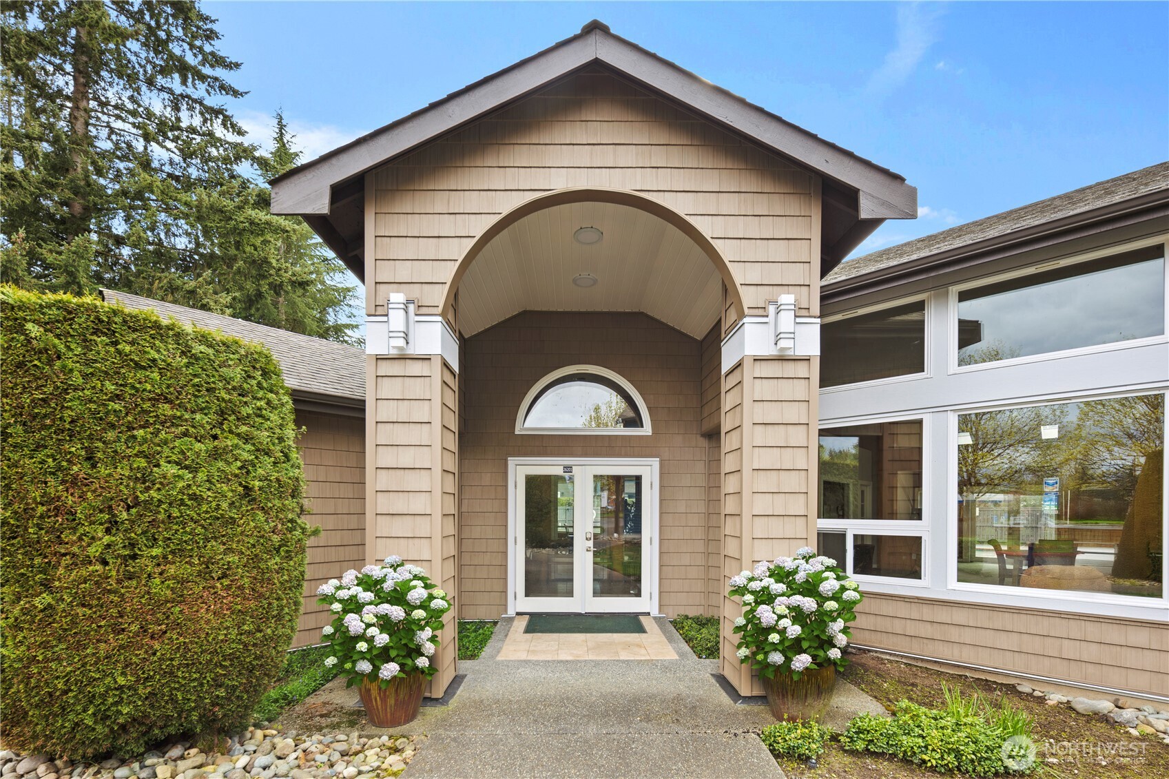 26209 116th Avenue SE #B302, Kent, WA 98030