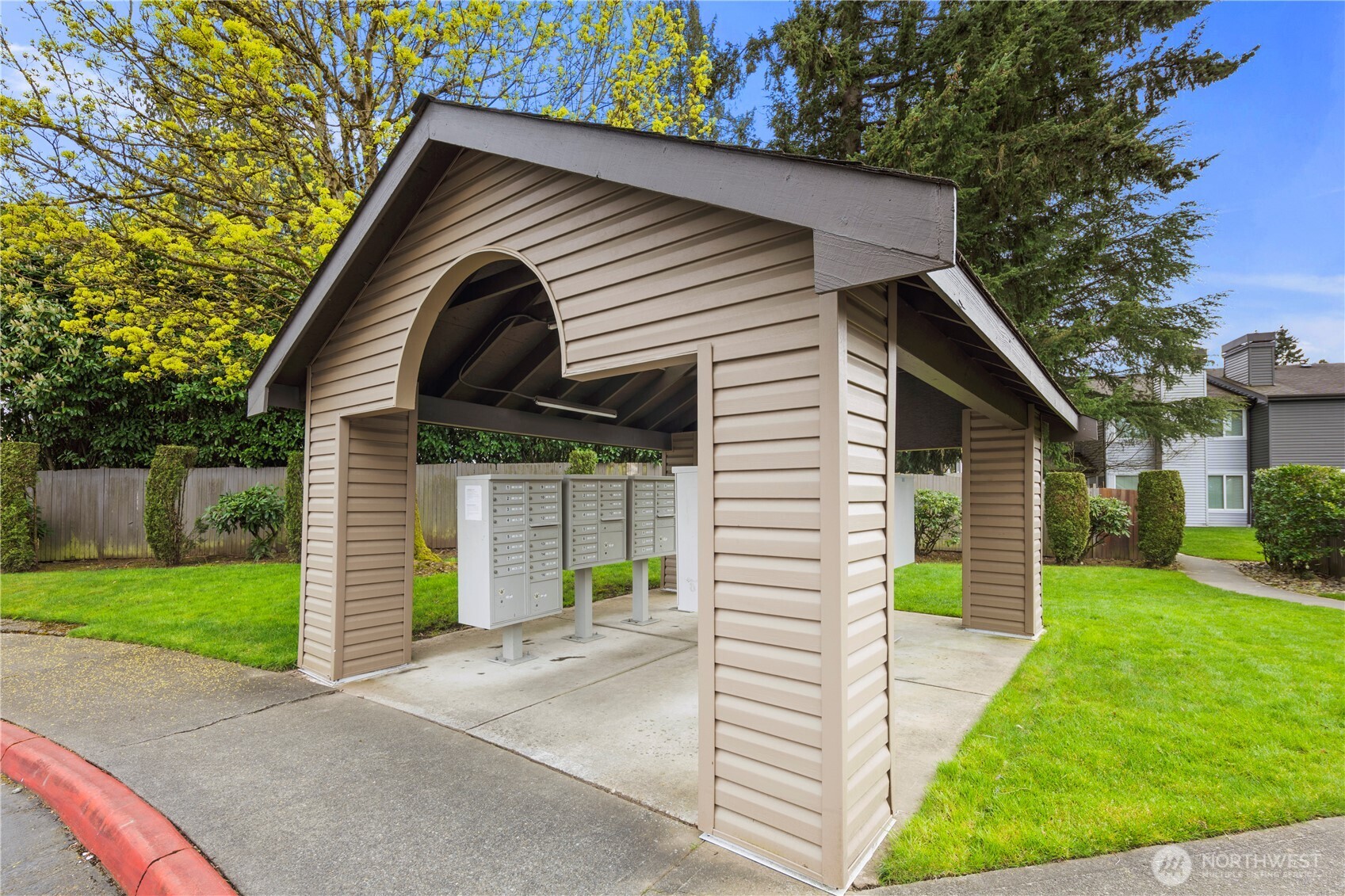 26209 116th Avenue SE #B302, Kent, WA 98030
