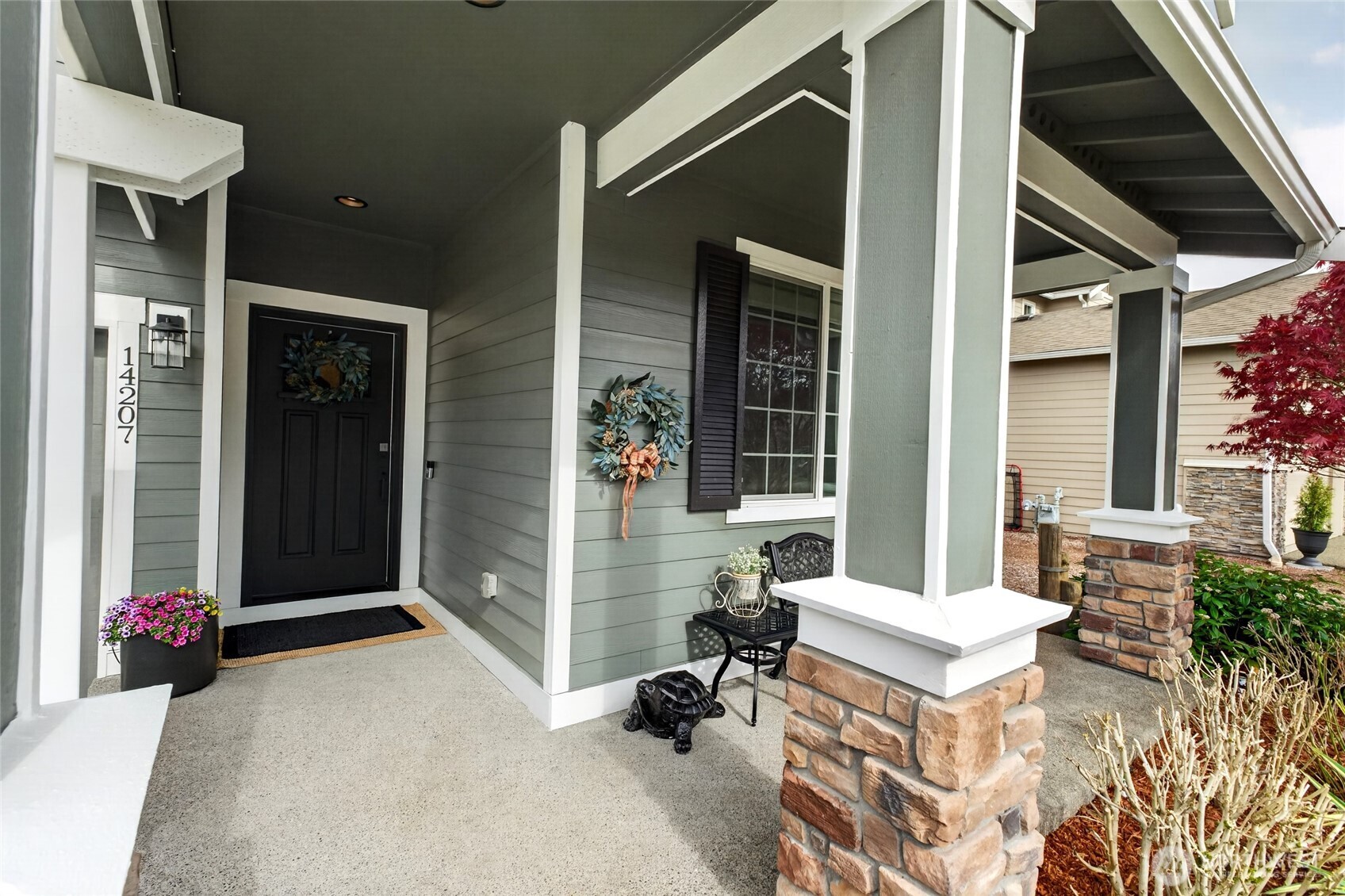 14207 Overlook Drive E, Bonney Lake, WA 98391
