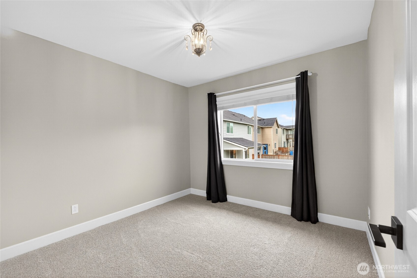 14207 Overlook Drive E, Bonney Lake, WA 98391