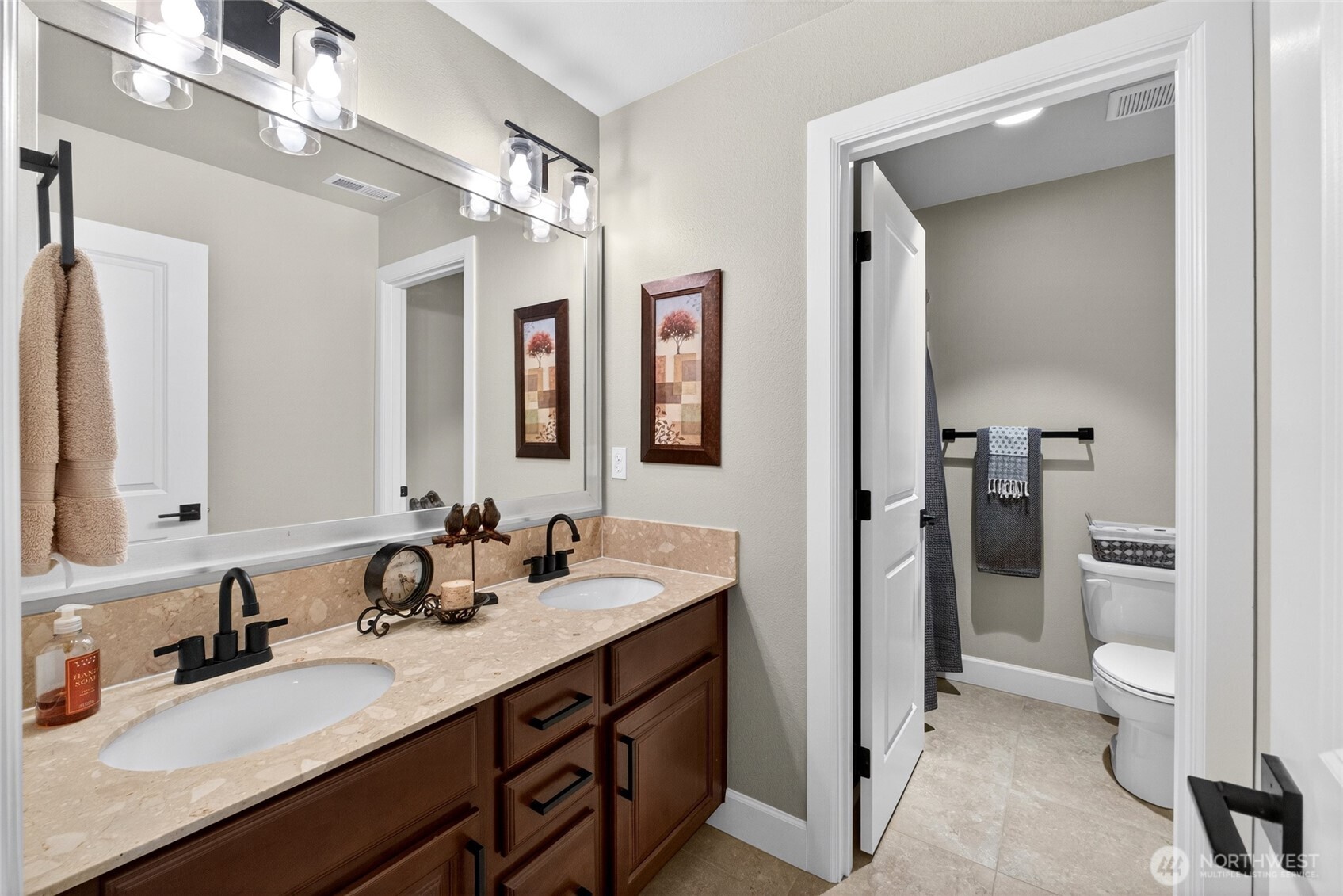 14207 Overlook Drive E, Bonney Lake, WA 98391