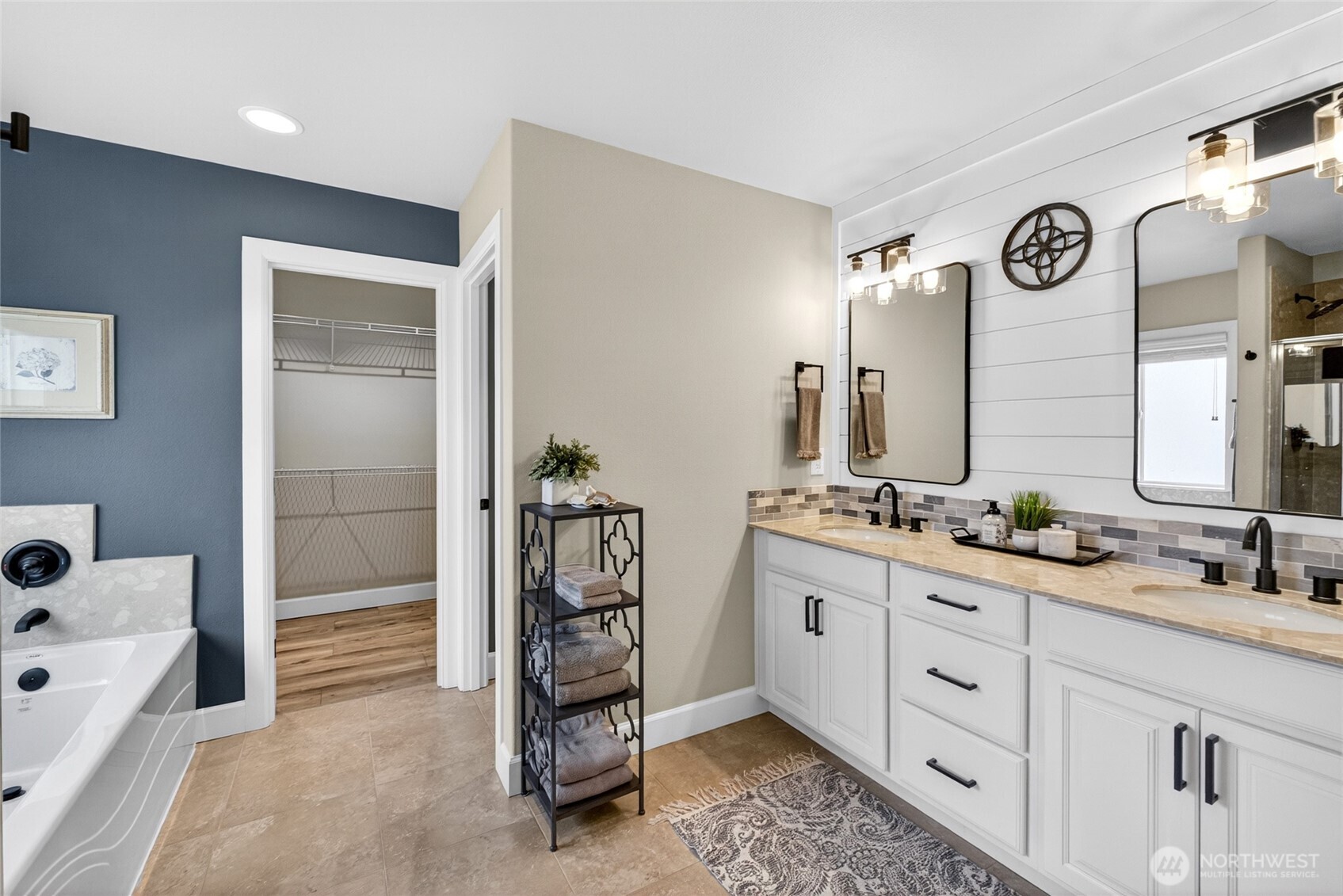 14207 Overlook Drive E, Bonney Lake, WA 98391