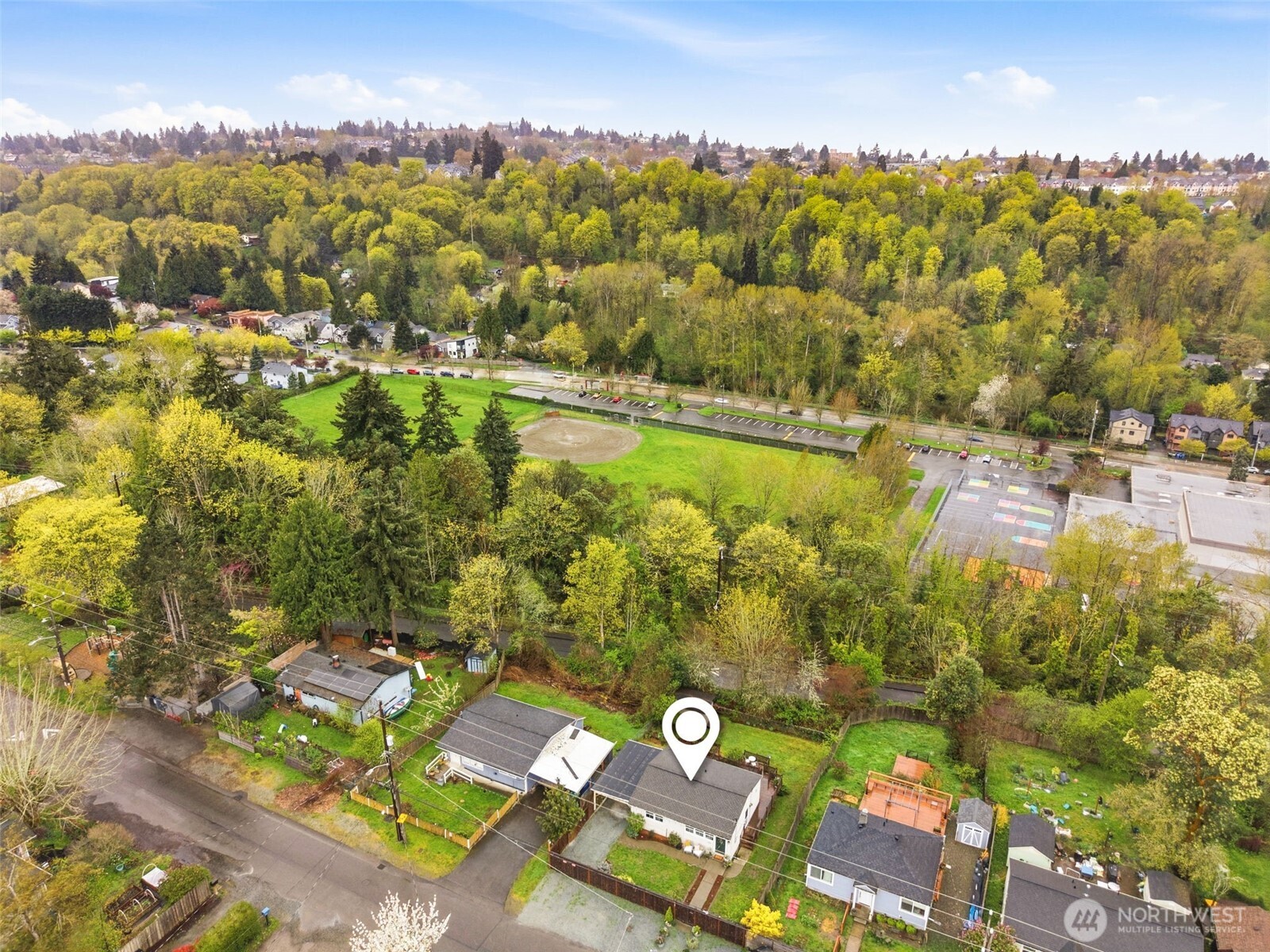 6005 21st Street SW, Seattle, WA 98106