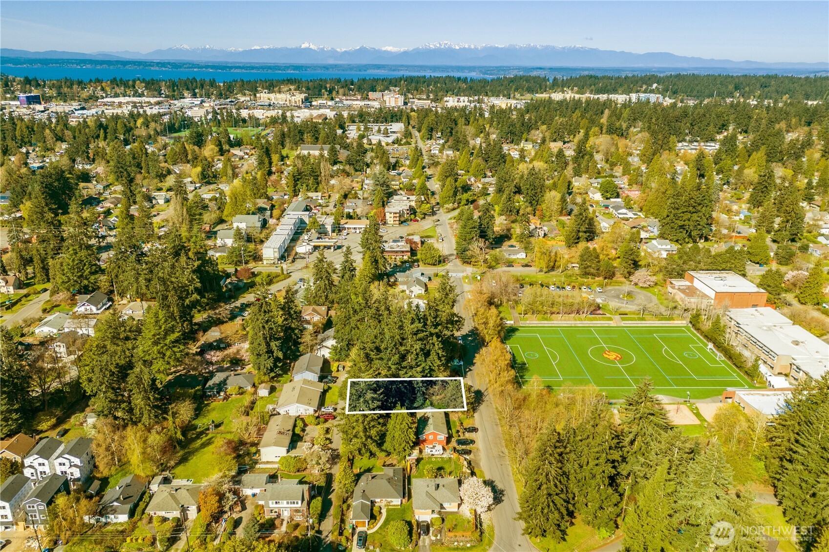1 XX NE 135th Street , Seattle, WA 98125
