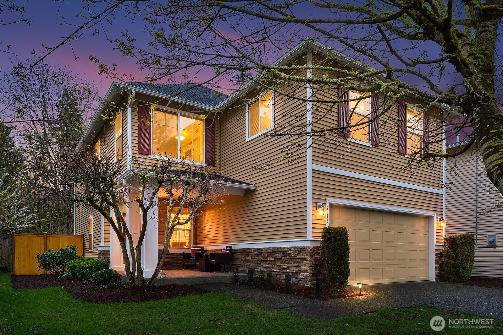 2016 250th Place SE, Sammamish, WA 98075