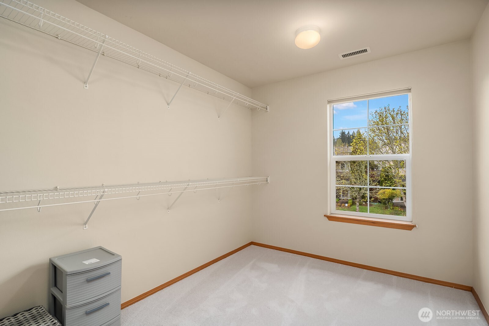 2016 250th Place SE, Sammamish, WA 98075