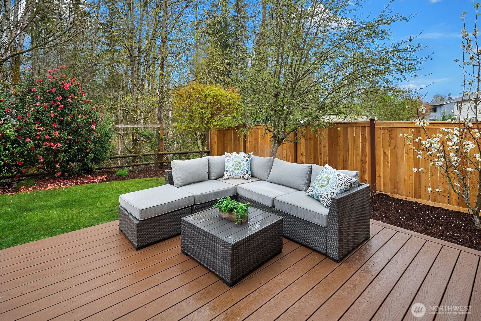 2016 250th Place SE, Sammamish, WA 98075