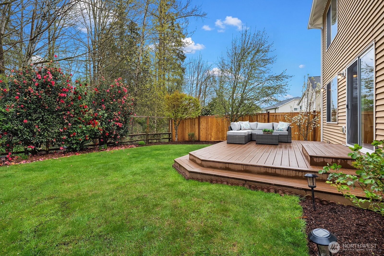 2016 250th Place SE, Sammamish, WA 98075