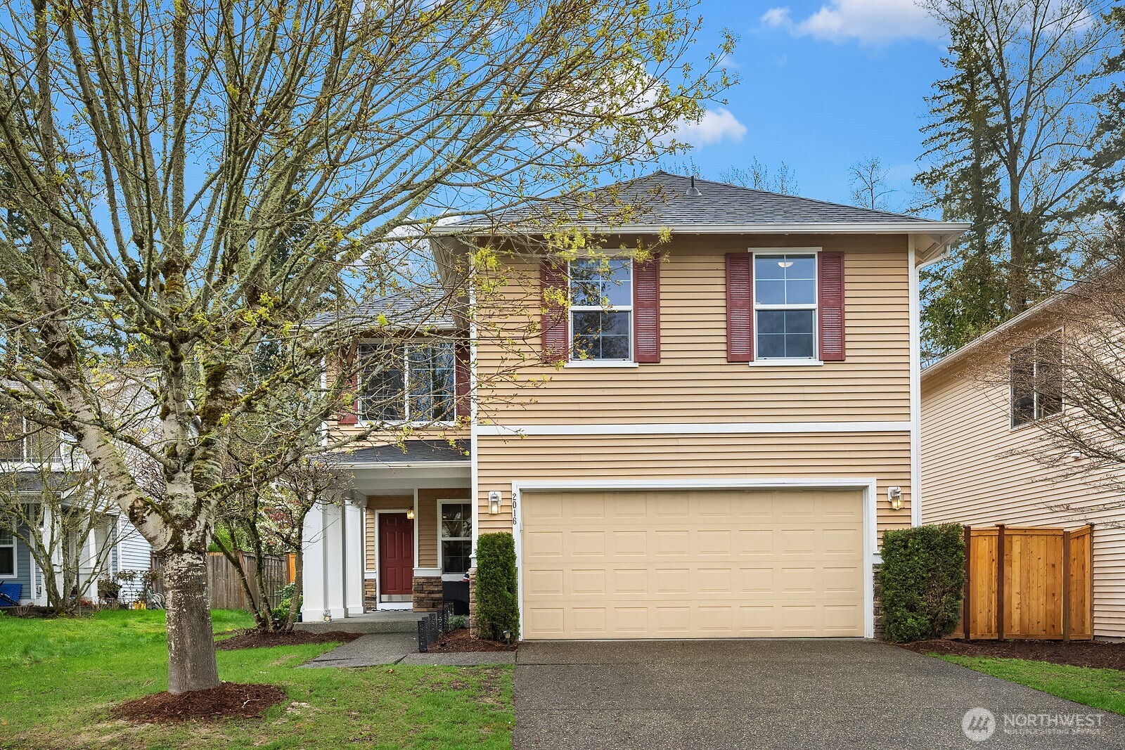2016 250th Place SE, Sammamish, WA 98075
