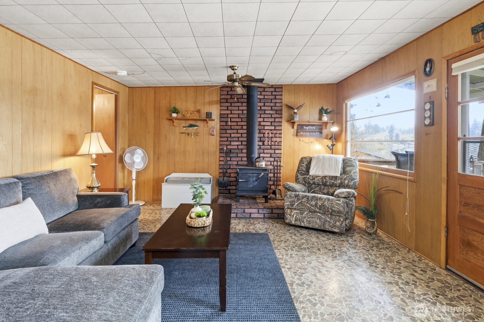 17024 Pleasant Beach Drive SE, Yelm, WA 98597