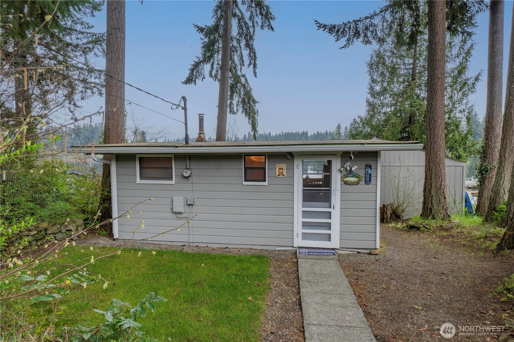 17024 Pleasant Beach Drive SE, Yelm, WA 98597