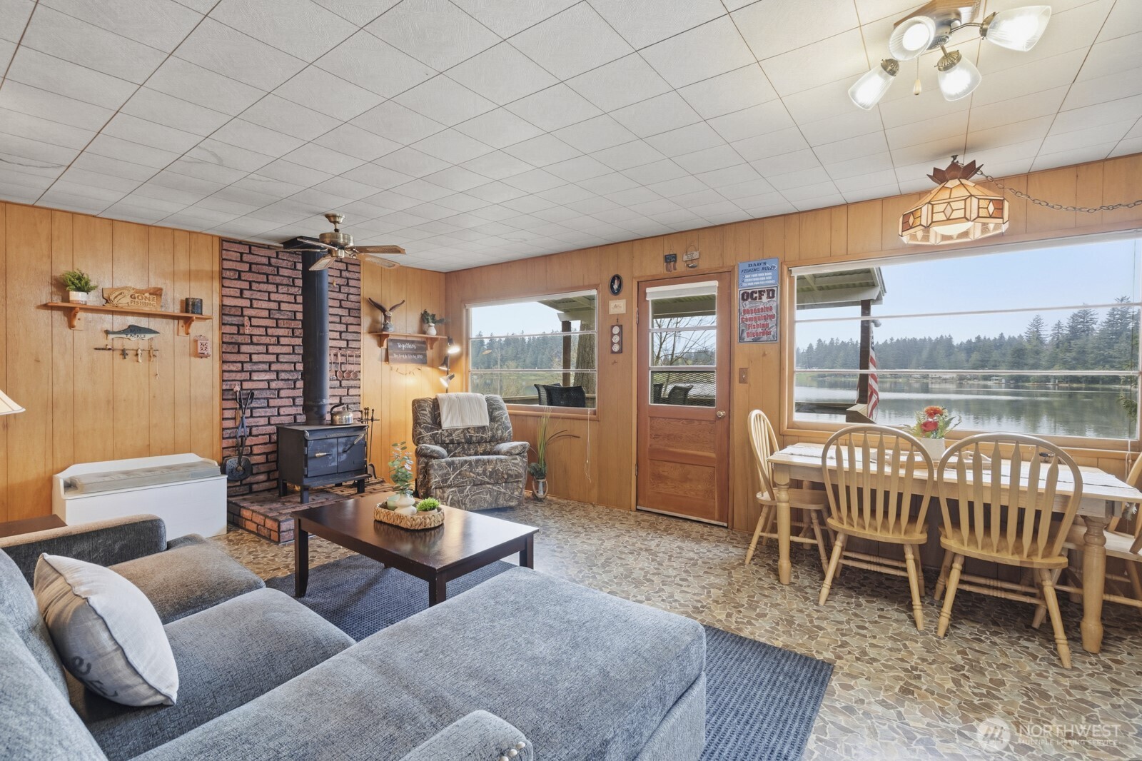 17024 Pleasant Beach Drive SE, Yelm, WA 98597