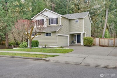 1175 Griggs Street , Dupont, WA 98327