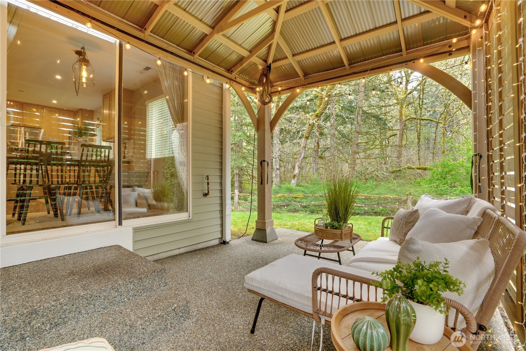 1175 Griggs Street , Dupont, WA 98327