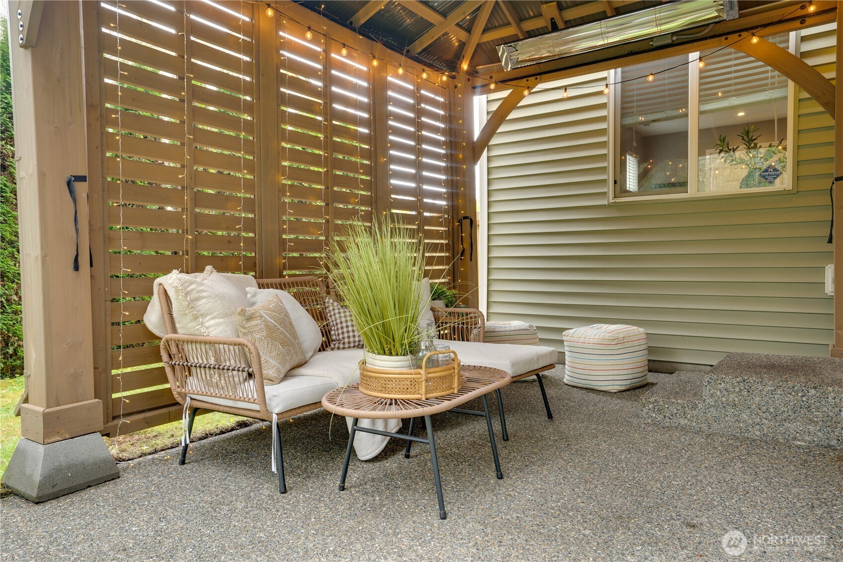 1175 Griggs Street , Dupont, WA 98327