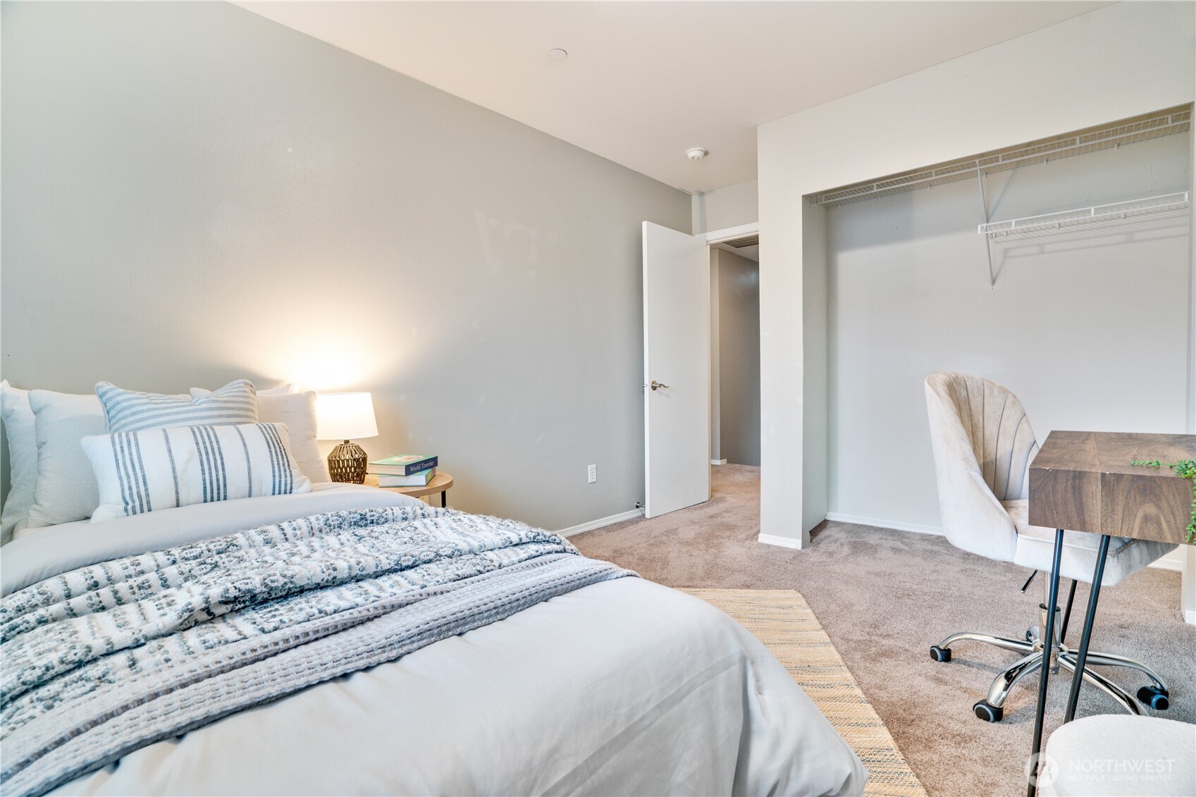 1175 Griggs Street , Dupont, WA 98327