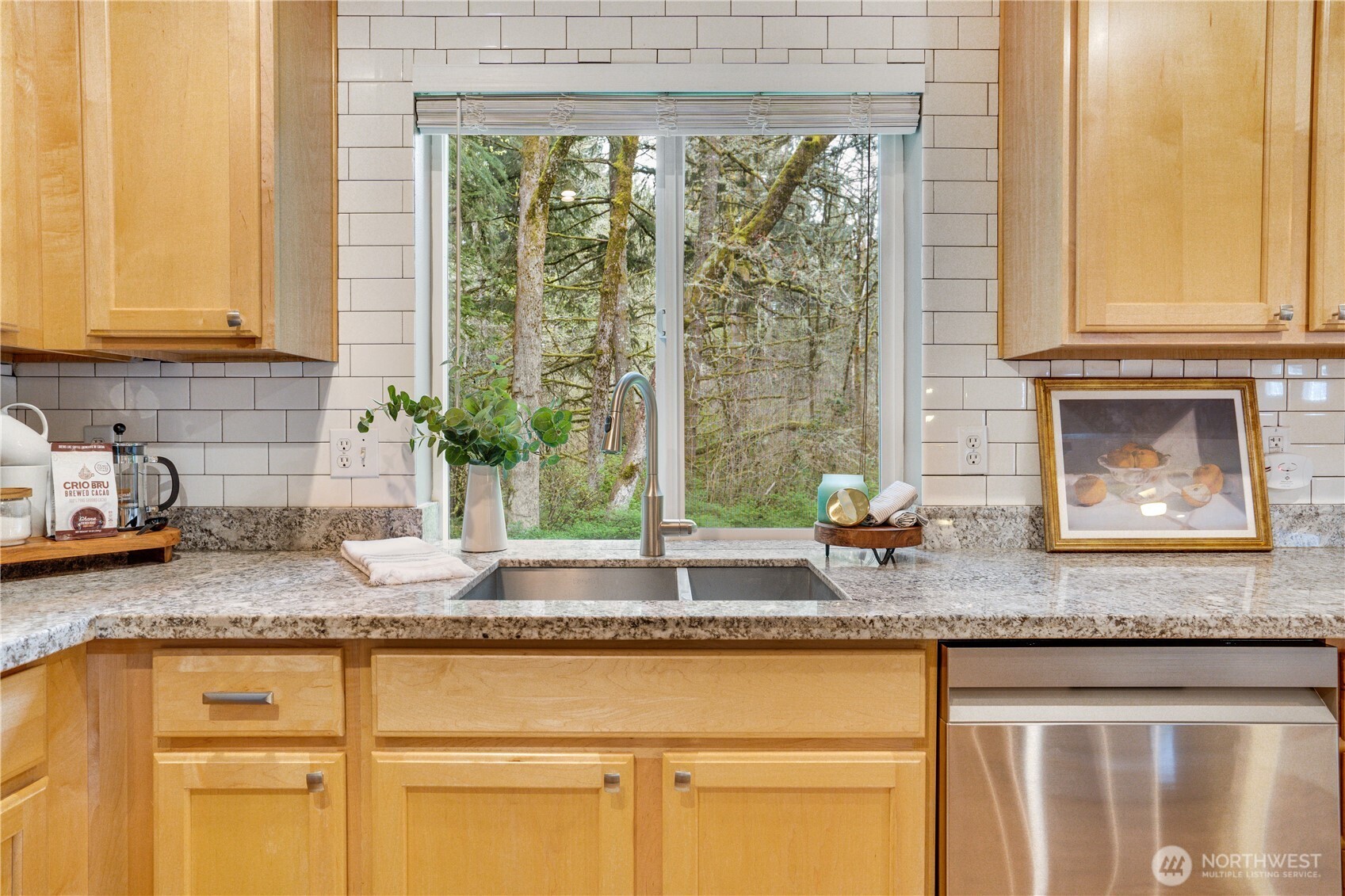 1175 Griggs Street , Dupont, WA 98327