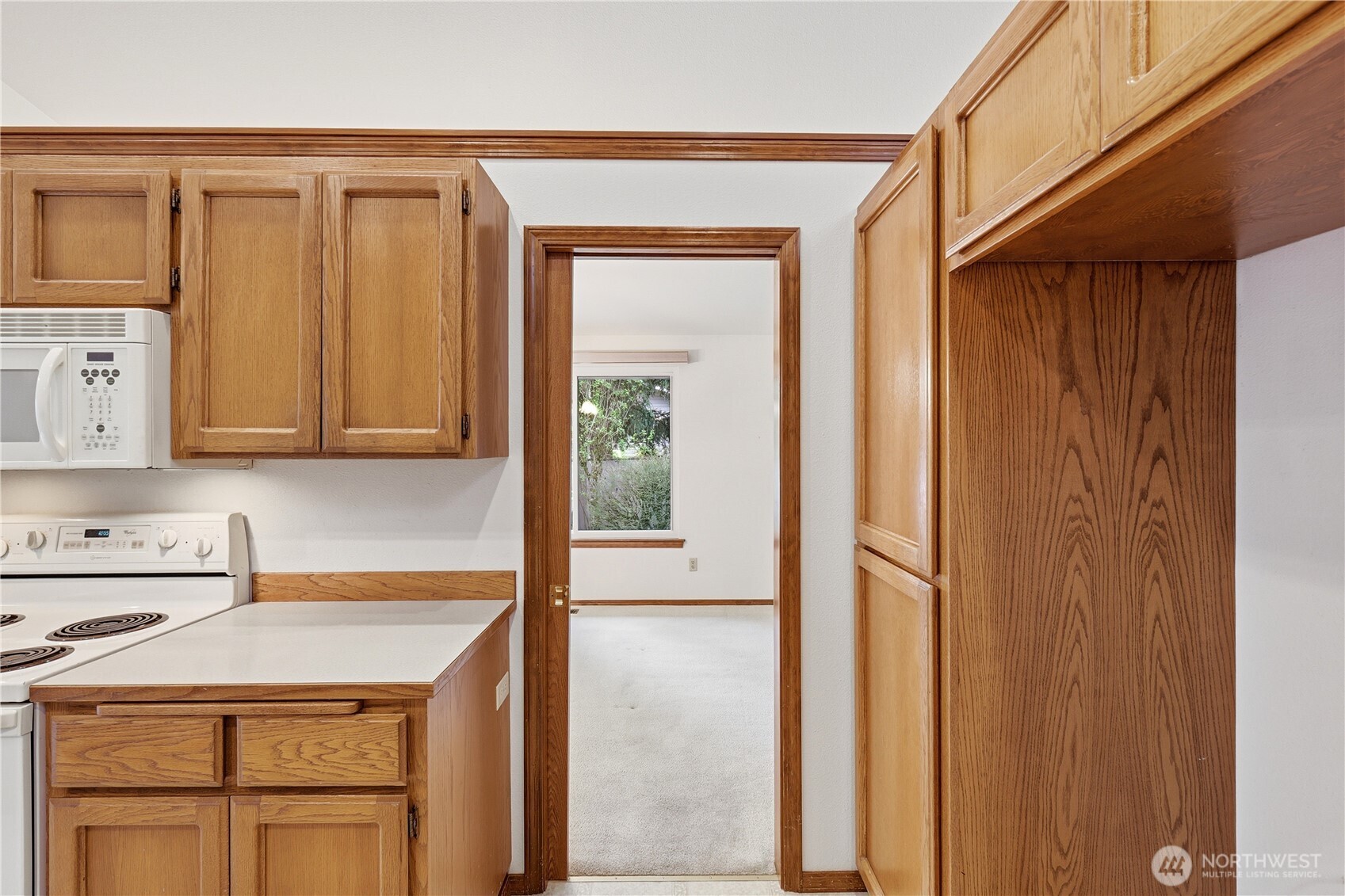 824 151st Place SW, Lynnwood, WA 98087