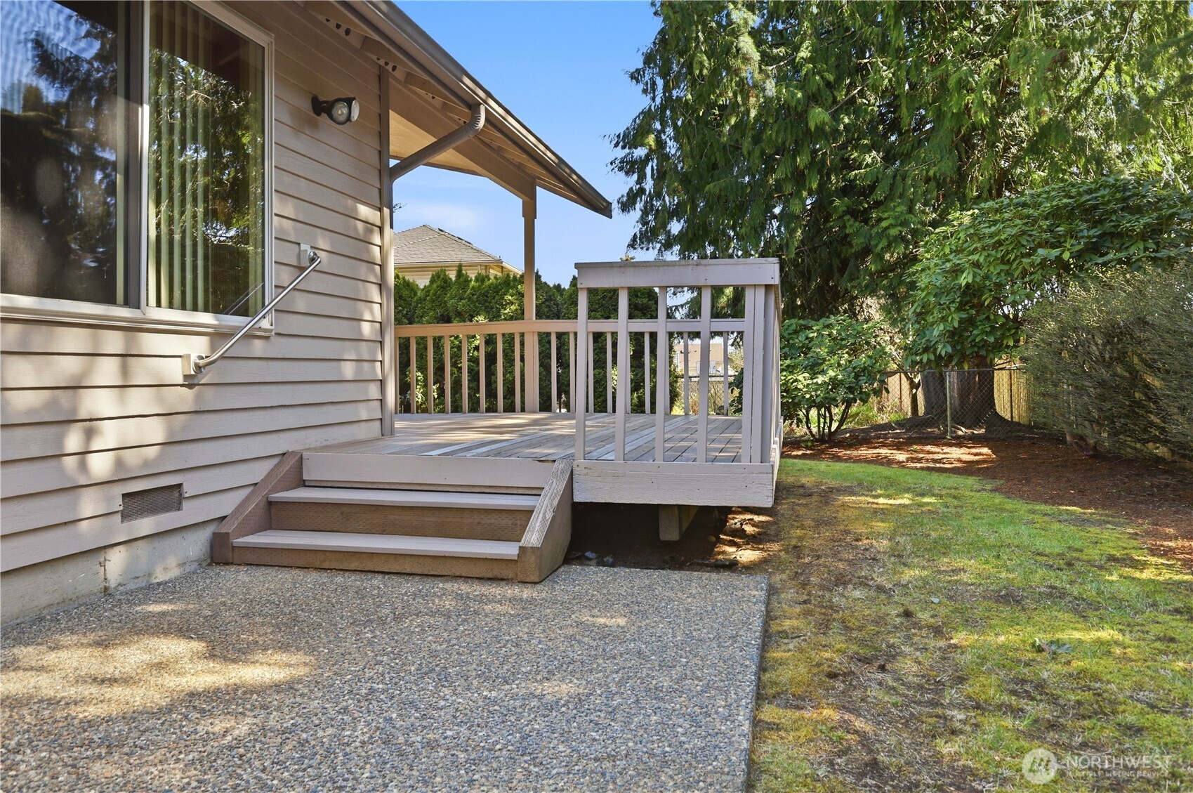 824 151st Place SW, Lynnwood, WA 98087