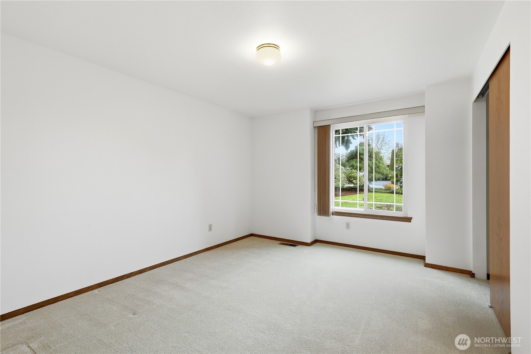 824 151st Place SW, Lynnwood, WA 98087