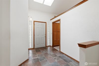 824 151st Place SW, Lynnwood, WA 98087 - Photo 4