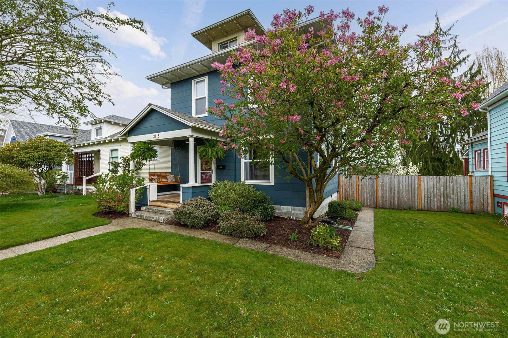 2115 Rockefeller Avenue , Everett, WA 98201