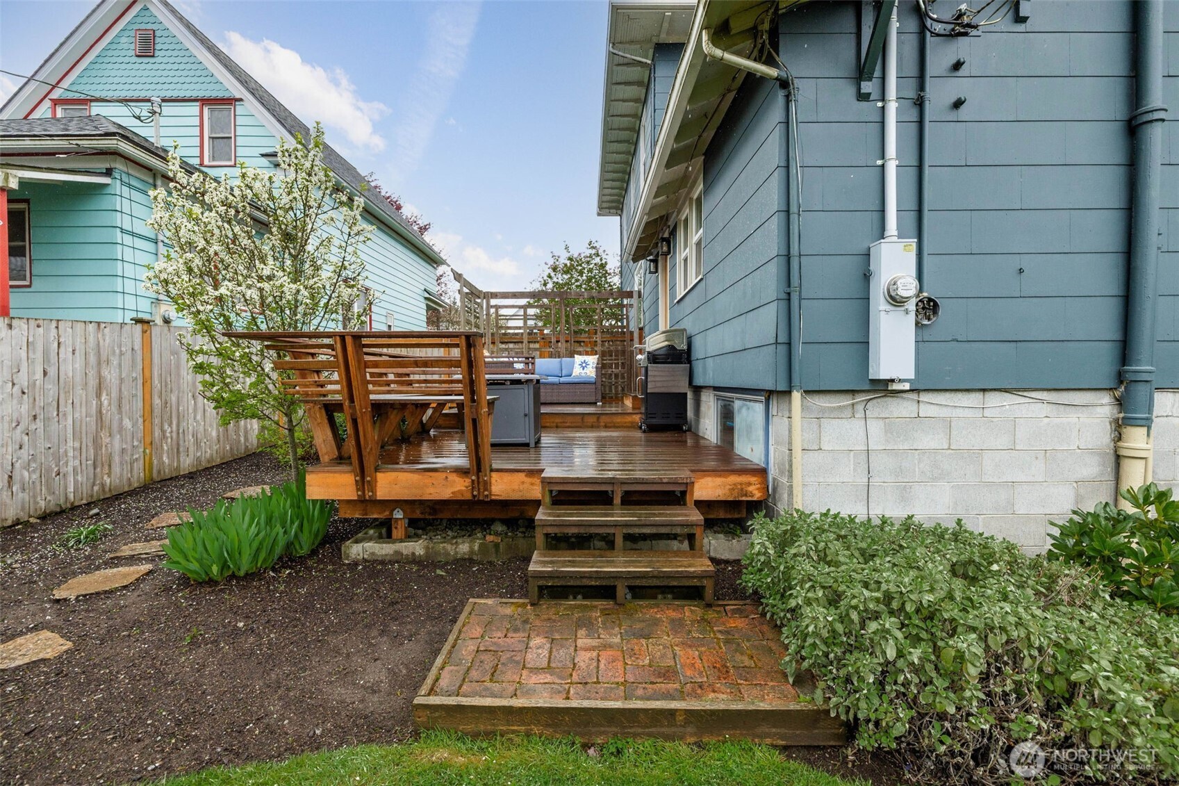 2115 Rockefeller Avenue , Everett, WA 98201