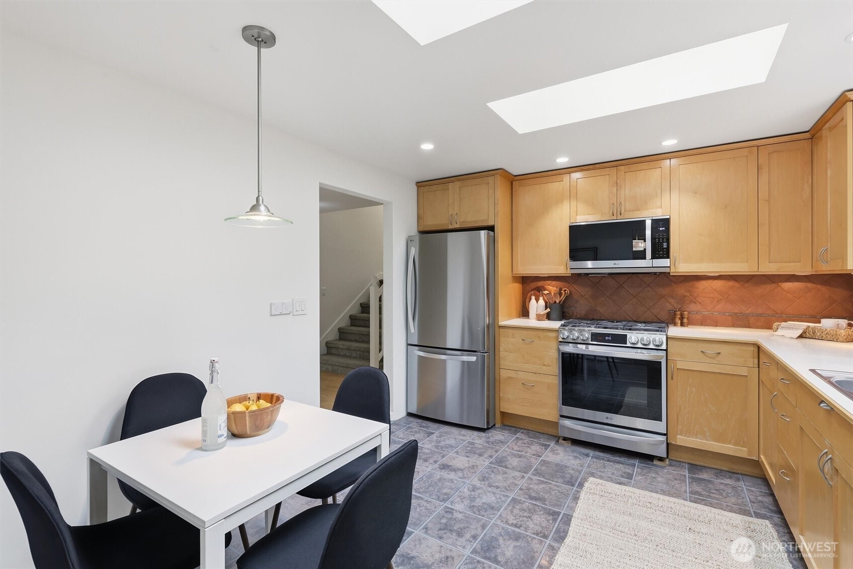 12434 NE 134th Place , Kirkland, WA 98034-5410