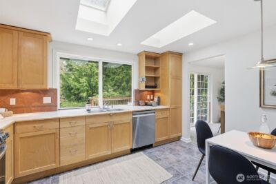 12434 NE 134th Place , Kirkland, WA 98034-5410 - Photo 15