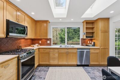 12434 NE 134th Place , Kirkland, WA 98034-5410 - Photo 16