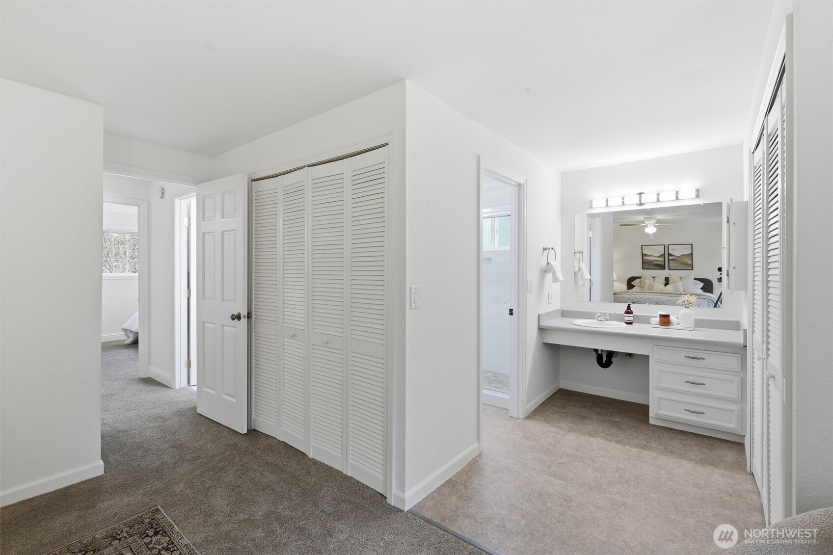 12434 NE 134th Place , Kirkland, WA 98034-5410