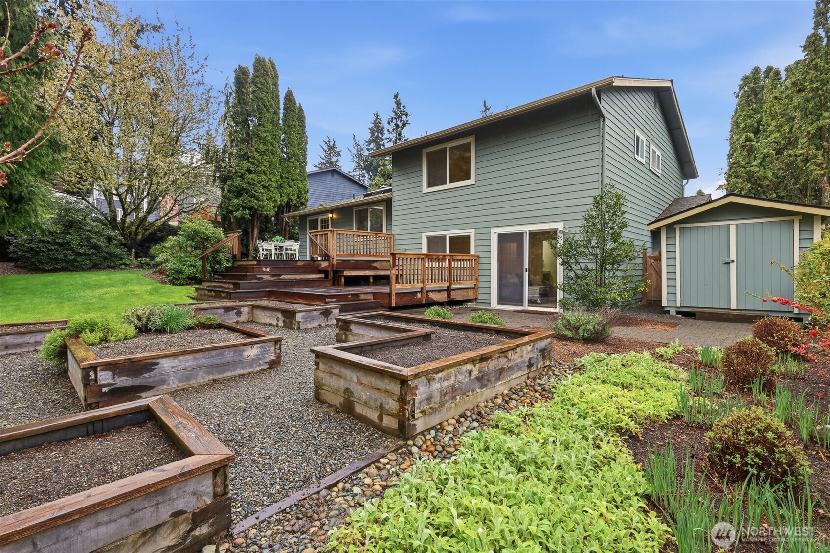 12434 NE 134th Place , Kirkland, WA 98034-5410