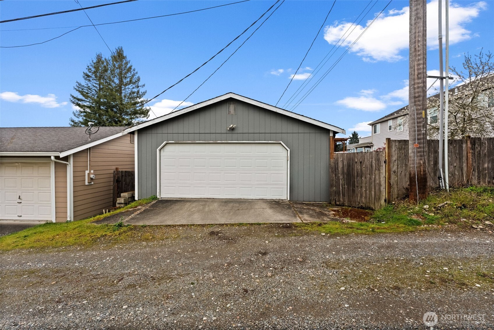 5028 N Whitman Street , Tacoma, WA 98407-1337