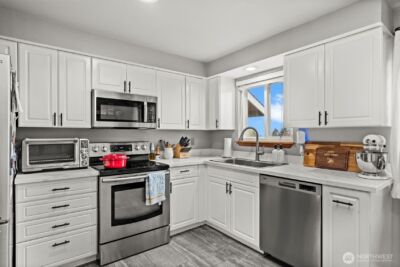 5028 N Whitman Street , Tacoma, WA 98407-1337 - Photo 10