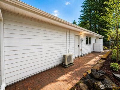 1216 E 70th Street , Tacoma, WA 98404 - Photo 14