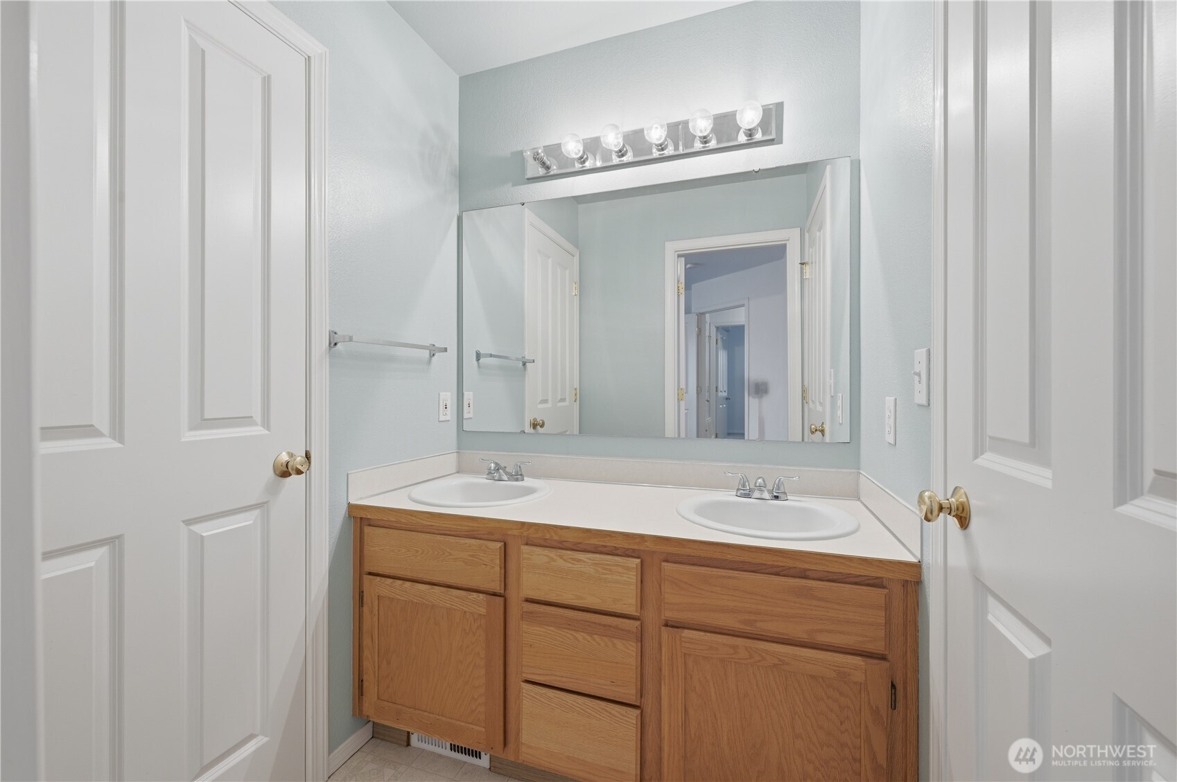 18819 89th Avenue E, Puyallup, WA 98375