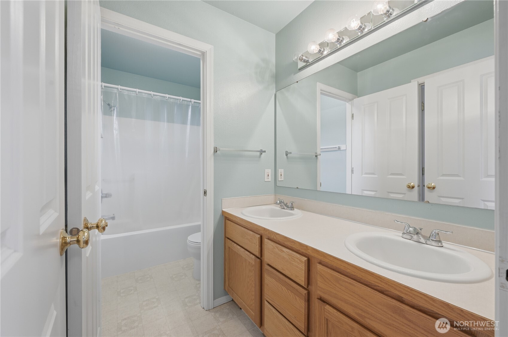 18819 89th Avenue E, Puyallup, WA 98375