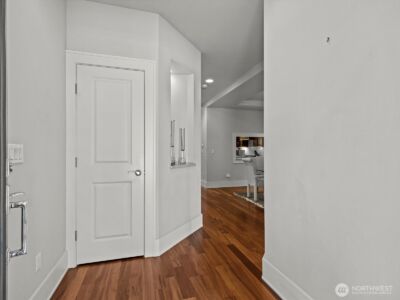 1727 Nile Avenue NE, Renton, WA 98059 - Photo 4