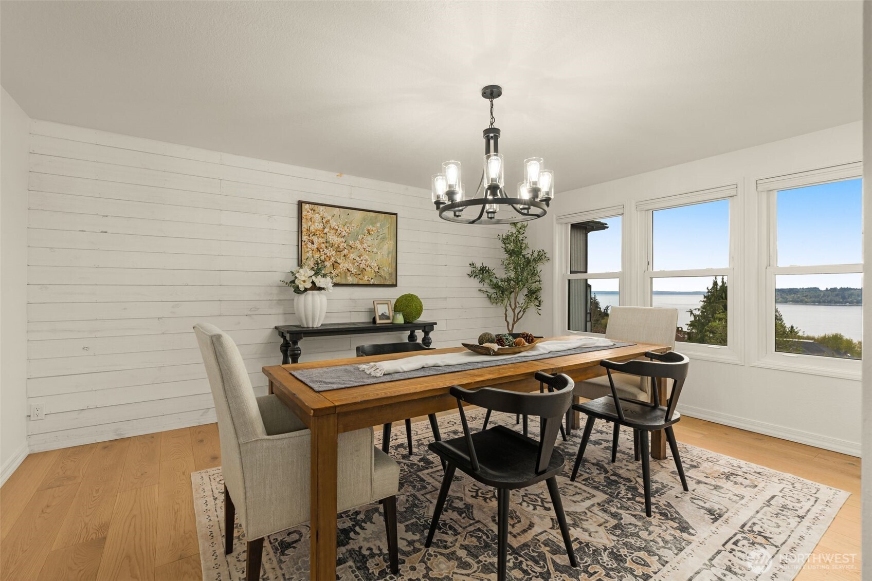8412 54th Avenue W, Mukilteo, WA 98275
