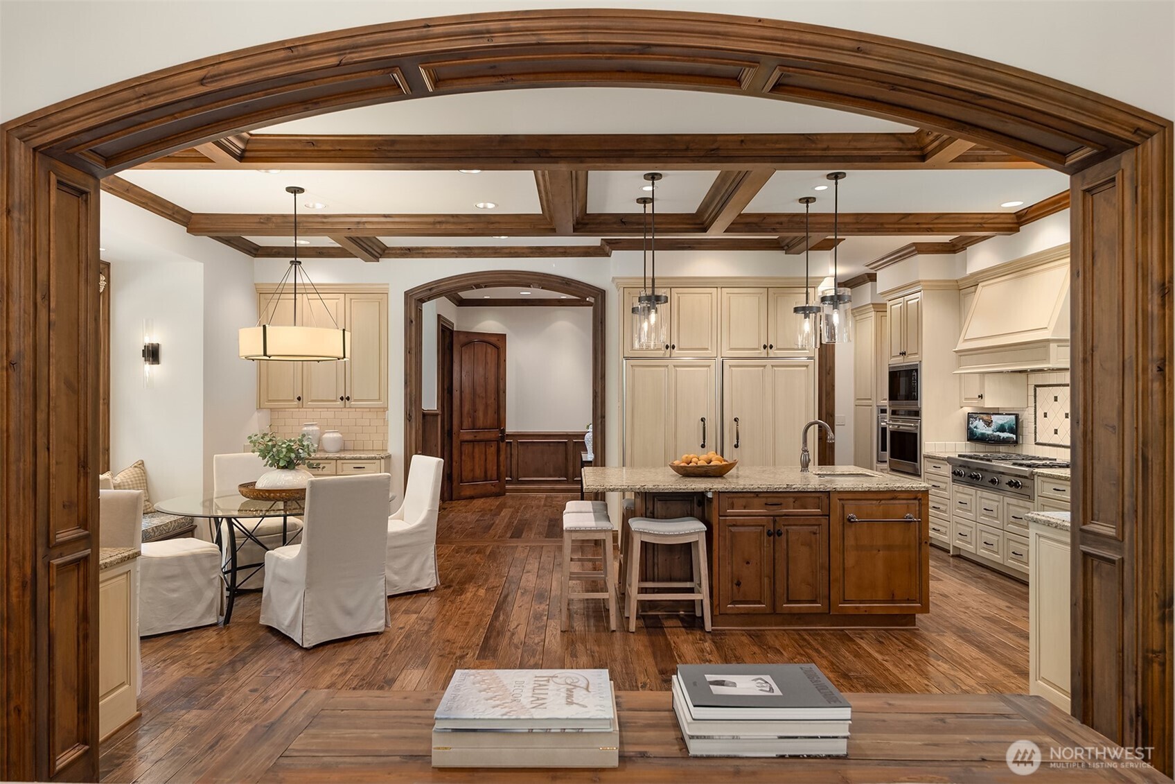 2045 250th Place NE, Sammamish, WA 98074