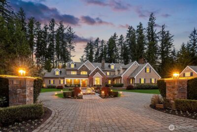 2045 250th Place NE, Sammamish, WA 98074 - Photo 3